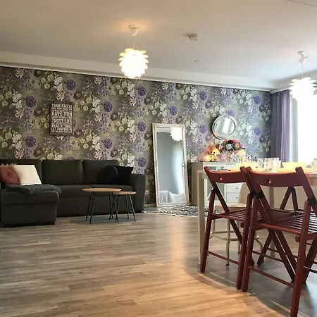 Aurora Home Kivistoe 1-Bedroom Apartment For Up To 8 Near Helsinki Vantaa Airport And Helsinki City Center Exterior photo