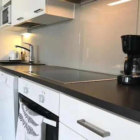 Aurora Home Kivistoe 1-Bedroom Apartment For Up To 8 Near Helsinki Vantaa Airport And Helsinki City Center Exterior photo